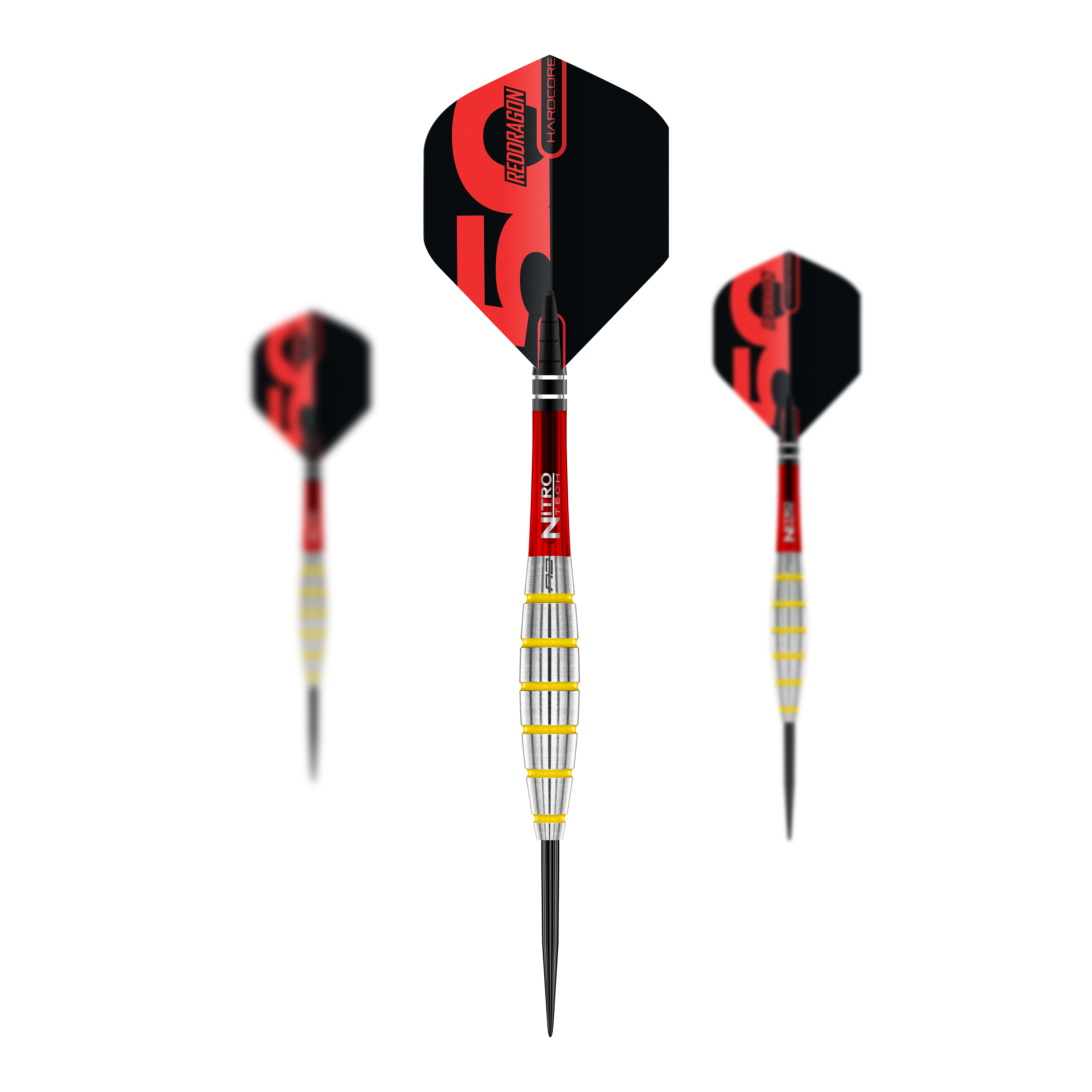 Das Bild zeigt drei Steeldarts der Marke "Red Dragon 50 Year Collection Chunky Stumpy 3" mit einem Gewicht von 24g. Die Darts haben schwarze und rote Flights sowie silberne, gerillte Griffe.