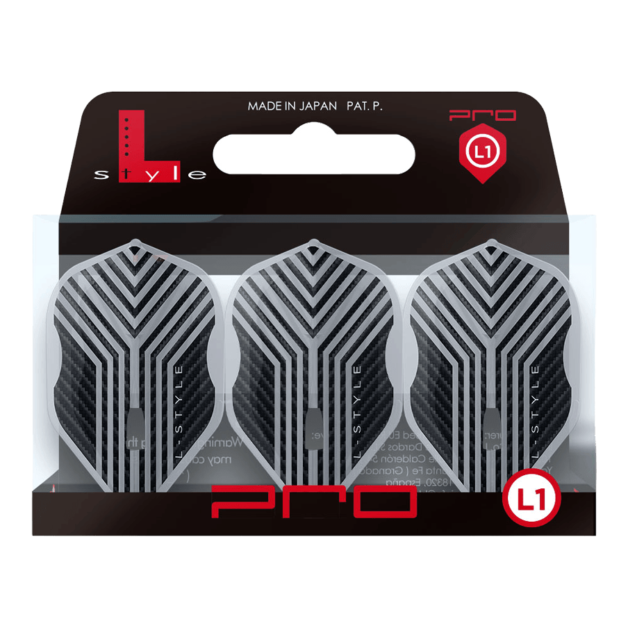 Letky L-Style Arno Merk V1 Clear White L1PRO Mehrere L-Style Arno Merk V1 Clear White L1PRO Flights liegen nebeneinander. Die Formen und Kanten zeichnen sich ab.