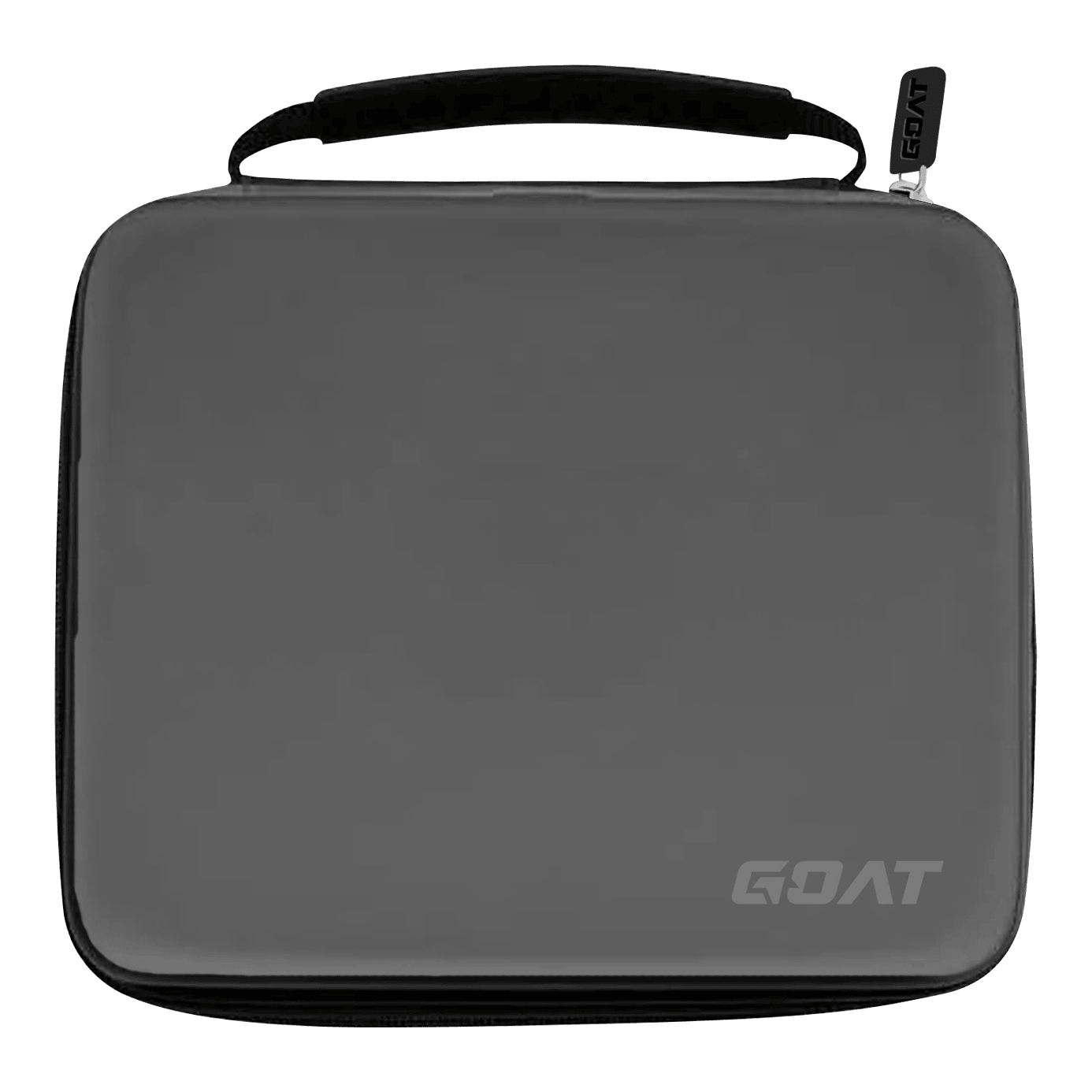 Peněženka GOAT Locker XXL Dart Auf dem Bild ist ein graues Etui mit einem Griff und einem Reißverschluss zu sehen. In der rechten unteren Ecke befindet sich das Logo „GOAT“.