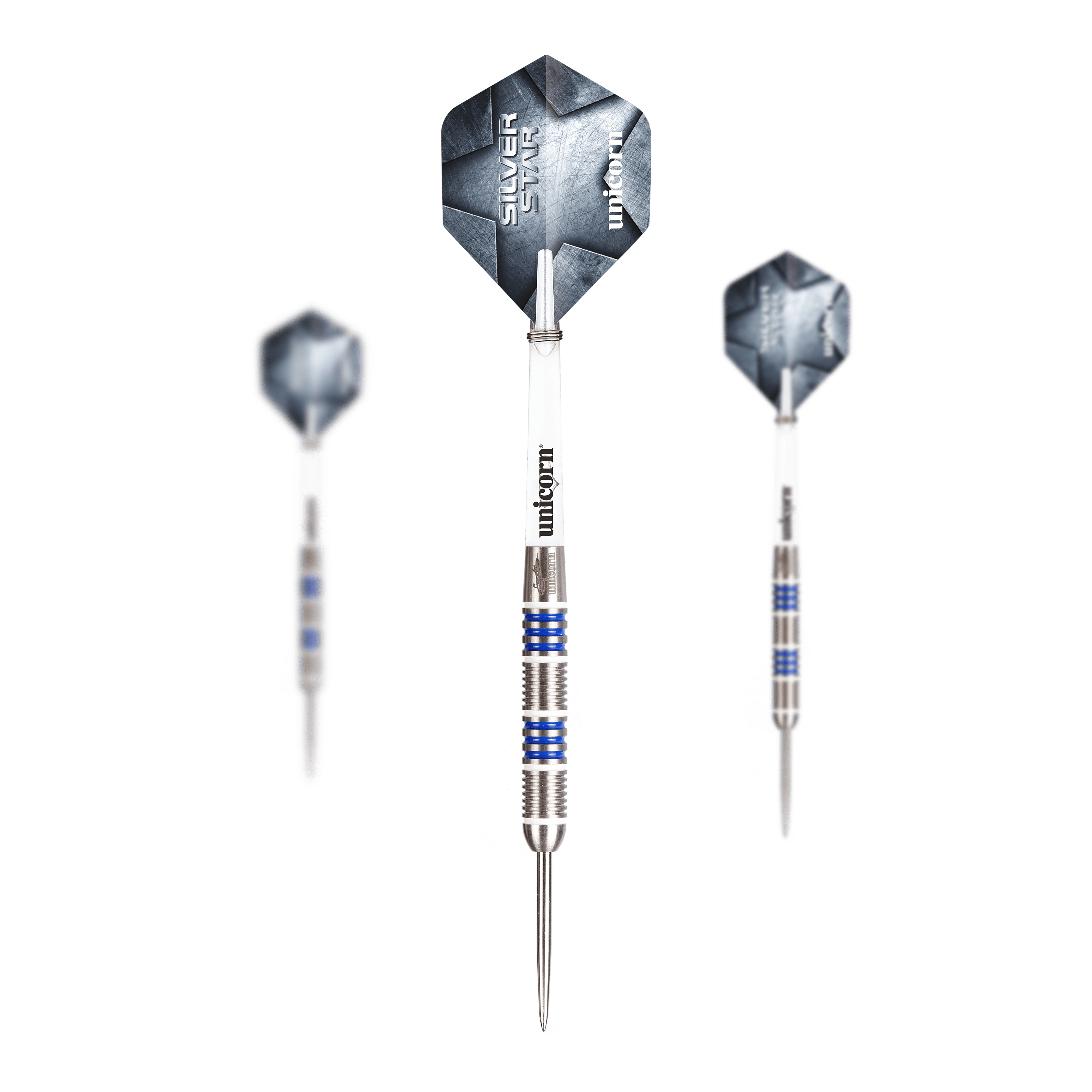 Ocelové šipky Unicorn Silver Star Var. 4 Gary Anderson Abgebildet ist ein Set Unicorn Silver Star Var.4 Gary Anderson Steeldarts. Das Set besteht aus mehreren silbernen Darts mit Flights.