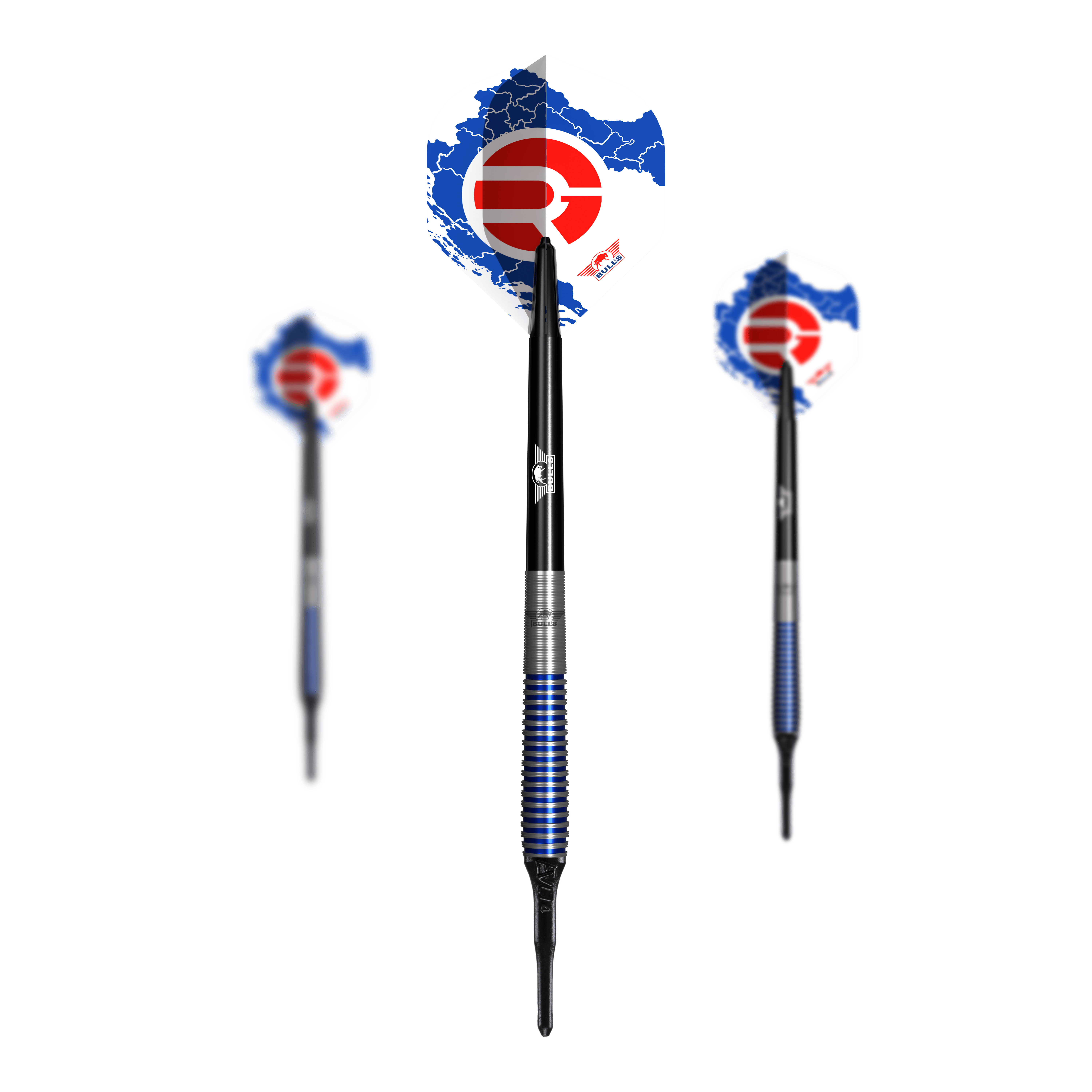 Měkké šipky Bulls NL Romeo Grbavac - 19g Das Bild zeigt drei Softdarts des Modells "Bulls NL Romeo Grbavac 19g". Die Darts haben blaue und silberne Griffe sowie Flights mit einem blau-weißen Muster und rotem Logo.