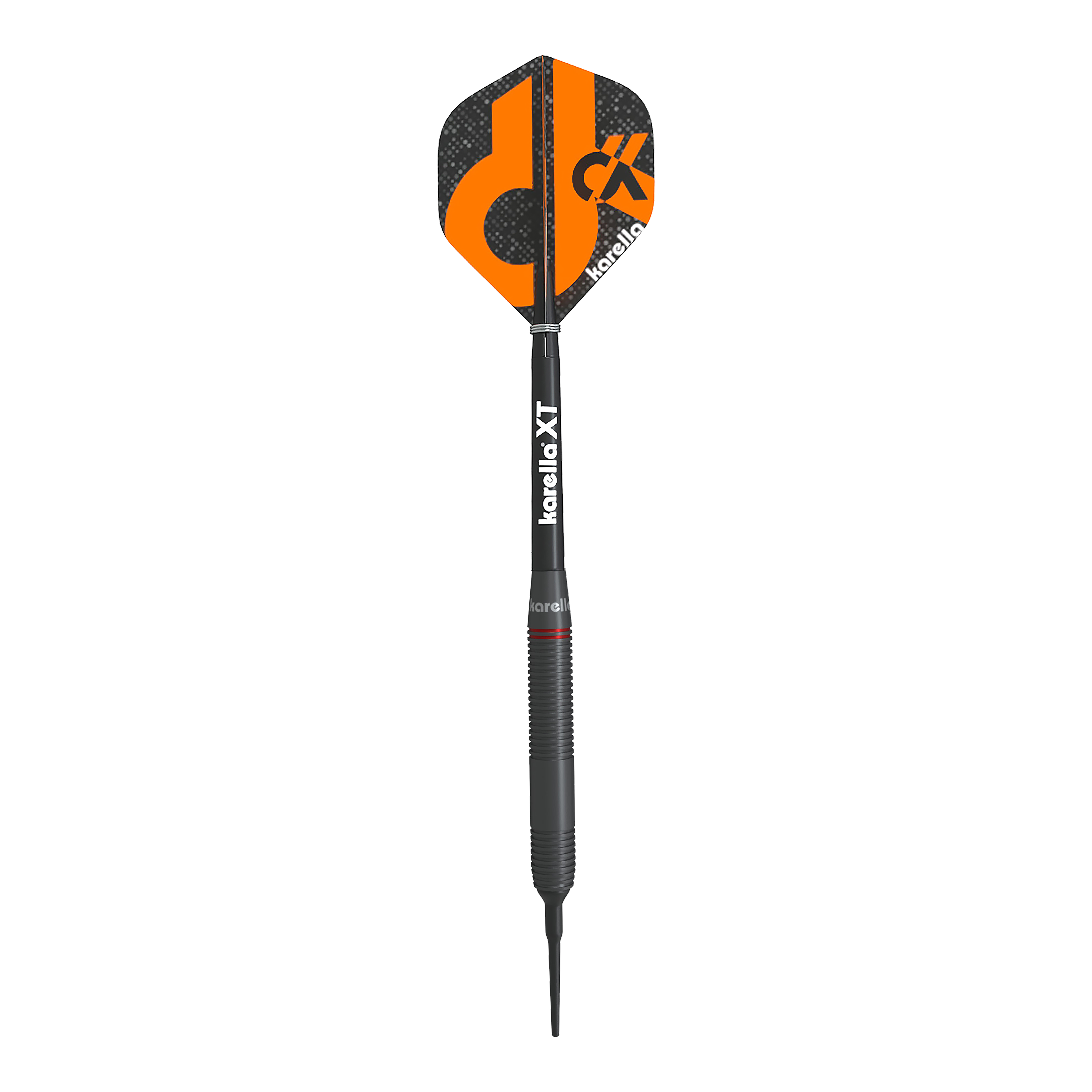 Karella Daniel Klose měkké šipky Das Bild zeigt einen Softdart der Marke Karella, Modell Daniel Klose. Der Dartpfeil hat eine schwarze Spitze und ein schwarzes Flight mit orangefarbenem Design und dem Karella-Logo.