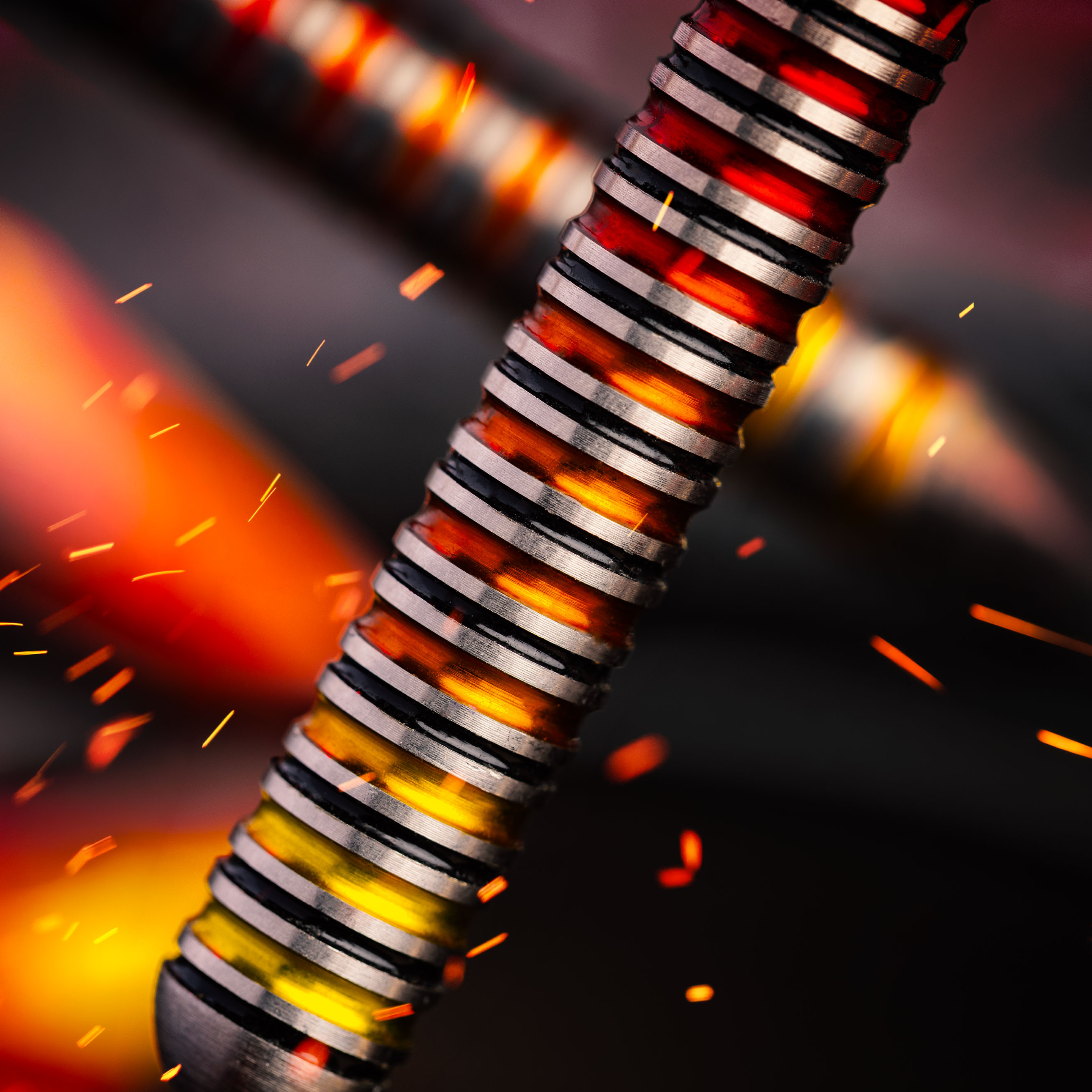 Ocelové šipky Red Dragon Furnace Dieses Bild zeigt die Red Dragon Furnace Steeldarts erneut. Das charakteristische Muster und die Form der Pfeile sind deutlich sichtbar.