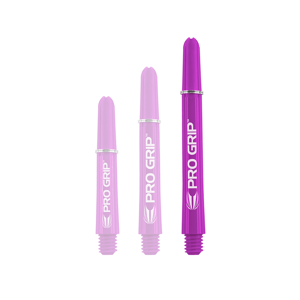 Target Pro Grip Shafts – 3 sady – fialová Das Bild zeigt drei lilafarbene PRO GRIP Dartschäfte in unterschiedlichen Längen. Sie sind nebeneinander angeordnet und haben jeweils weiße Schrift und Markierungen.