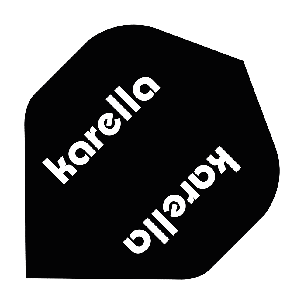 8032-09_Karella_XT-2_No2_Standard_Flights_1 Das Bild zeigt ein schwarzes Dart-Flight mit der Aufschrift "karella" in weißer Schrift. Es handelt sich um das Produkt "Karella XT-2 No2 Standard Flights".