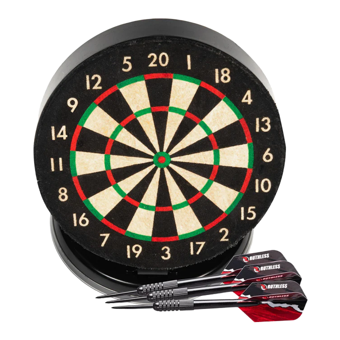 Sada mini terčů na stolní počítače Ruthless Das Bild zeigt das Produkt "Ruthless Mini Desktop Dartboard Set" mit einer kleinen Dartscheibe. Vor der Scheibe liegen drei schwarze Dartpfeile mit roten Flights.