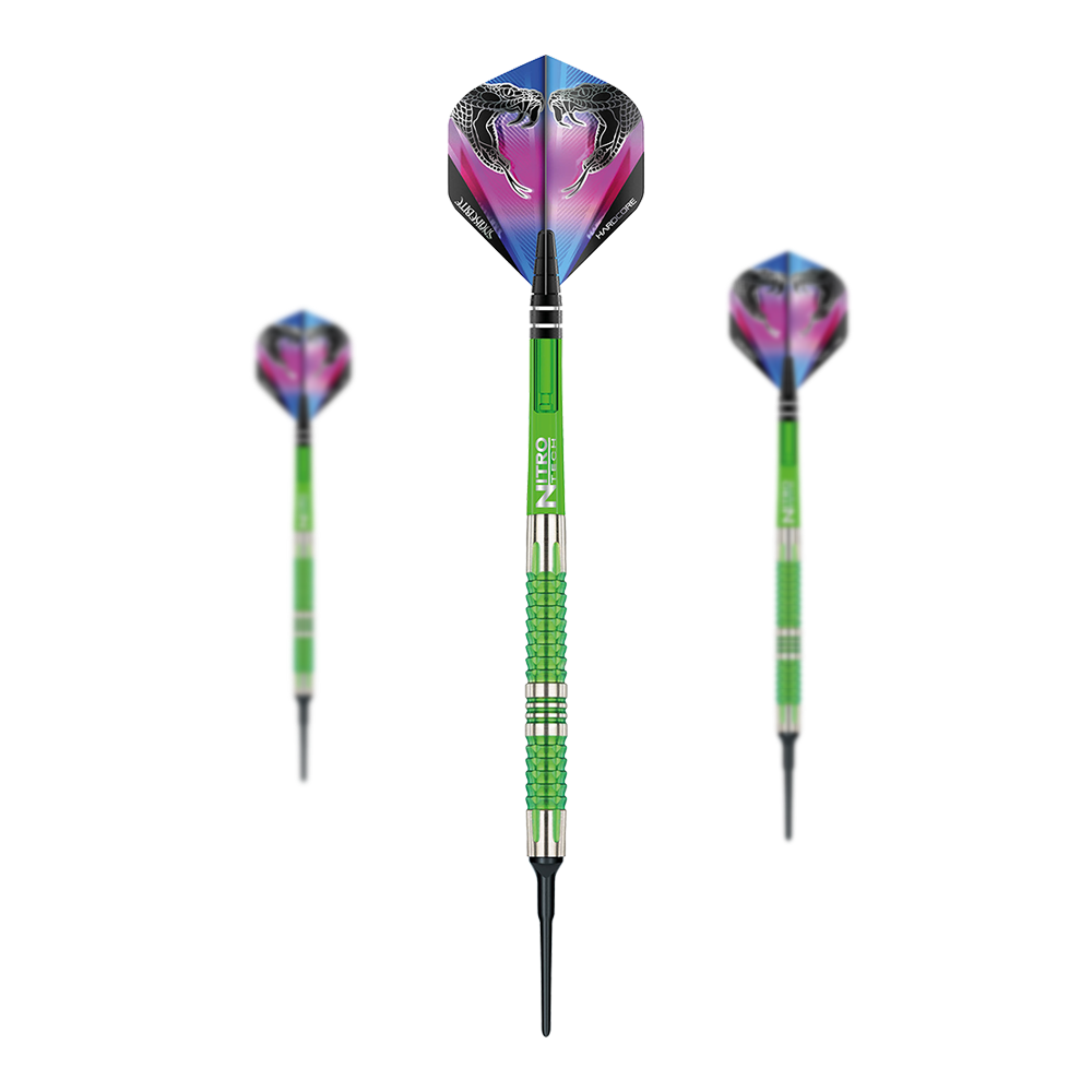 Měkké šipky Red Dragon Peter Wright Snakebite Mamba 2 Das Bild zeigt drei Softdarts des Modells "Red Dragon Peter Wright Snakebite Mamba 2". Die Darts sind grün-silbern und haben bunte Flights mit Schlangenmotiven.