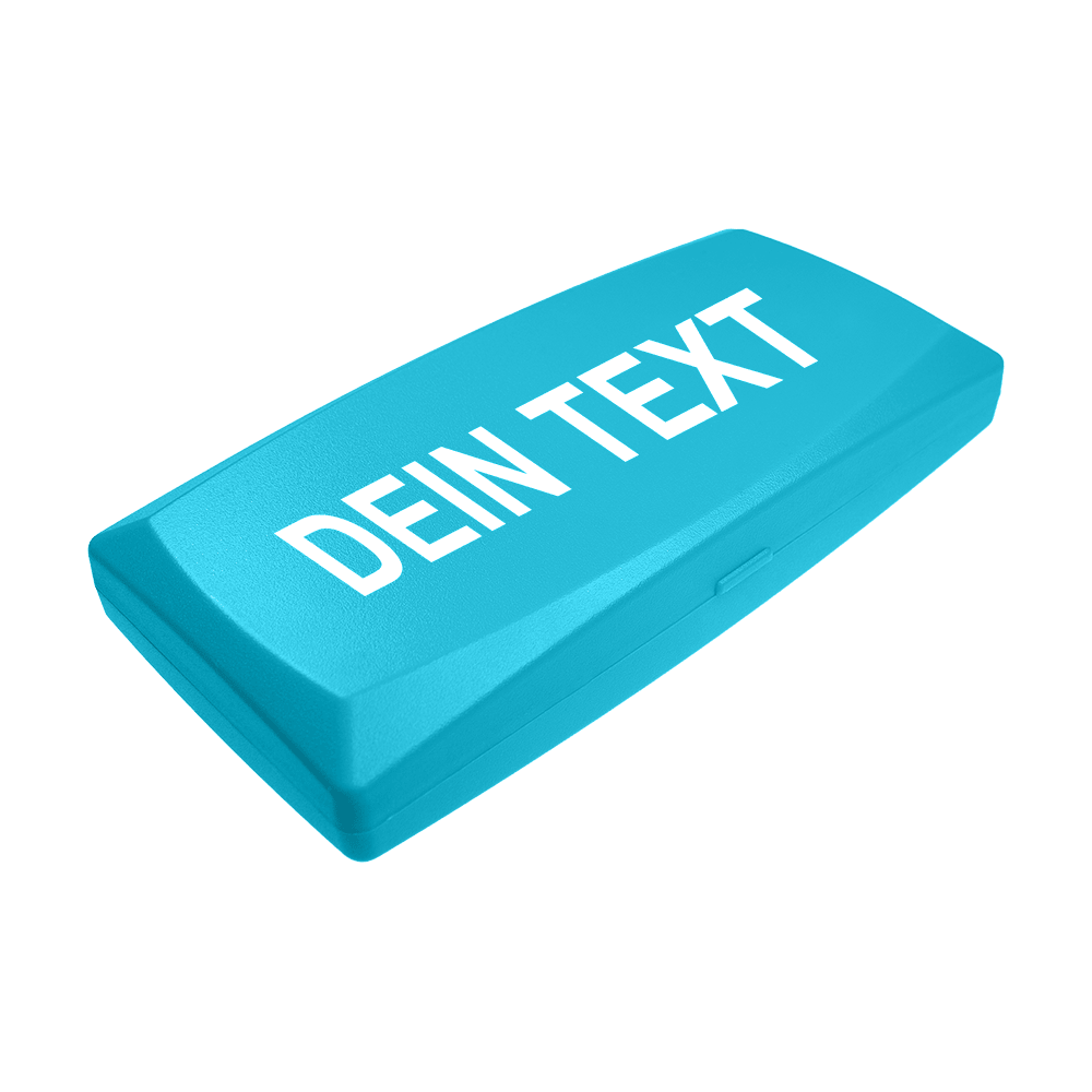 ABS krabice s vlastním potiskem Die Abbildung zeigt eine himmelblaue Kunststoffbox mit abgerundeten Kanten. Auf dem Deckel steht in weißen Großbuchstaben der Text "DEIN TEXT".