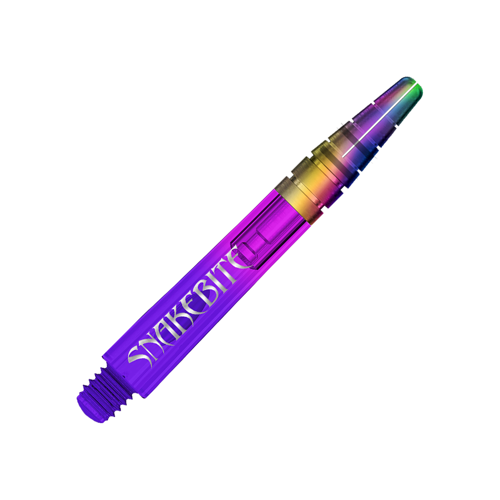 Auf dem Bild ist ein bunter Dart-Schaft in Lila- und Regenbogenfarben zu sehen. Auf dem Schaft steht das Wort "SNAKEBITE" in weißen Buchstaben.