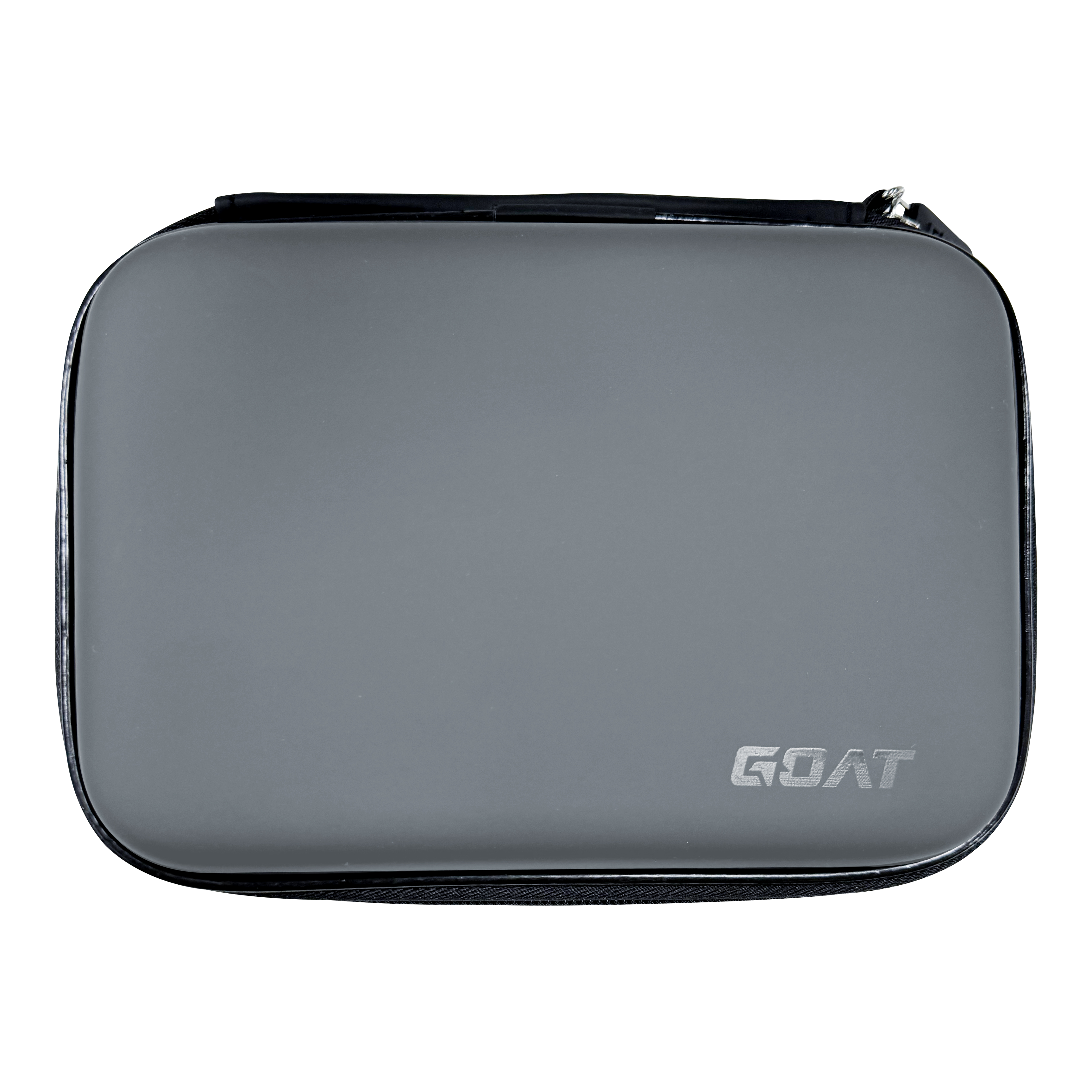 Šipková peněženka GOAT Locker XL Auf dem Bild ist eine graue, rechteckige Tasche mit abgerundeten Ecken zu sehen. In der rechten unteren Ecke steht das Wort "GOAT".