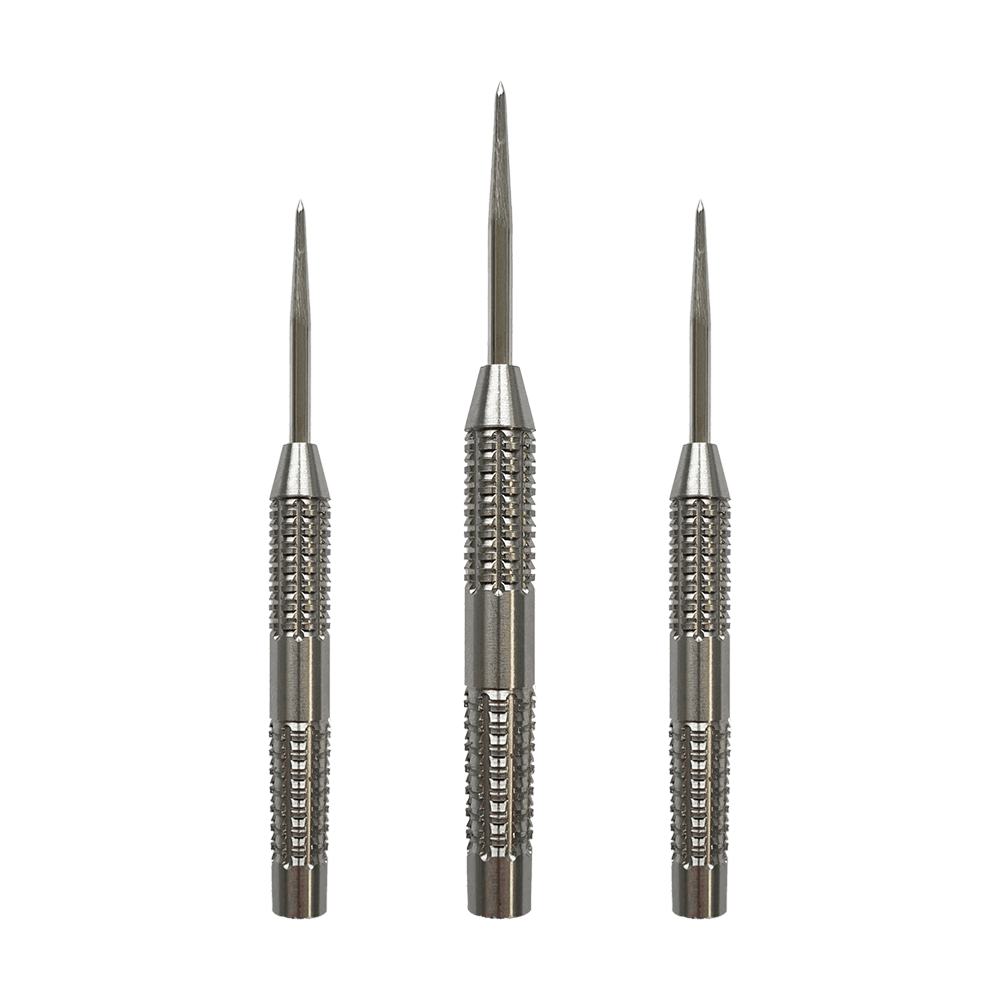 Hlavně McDart SilverGrip Steeldart Das Bild zeigt drei silberne Steeldart-Barrels der Marke McDart SilverGrip. Sie sind aus Metall gefertigt und haben eine strukturierte Griffoberfläche.