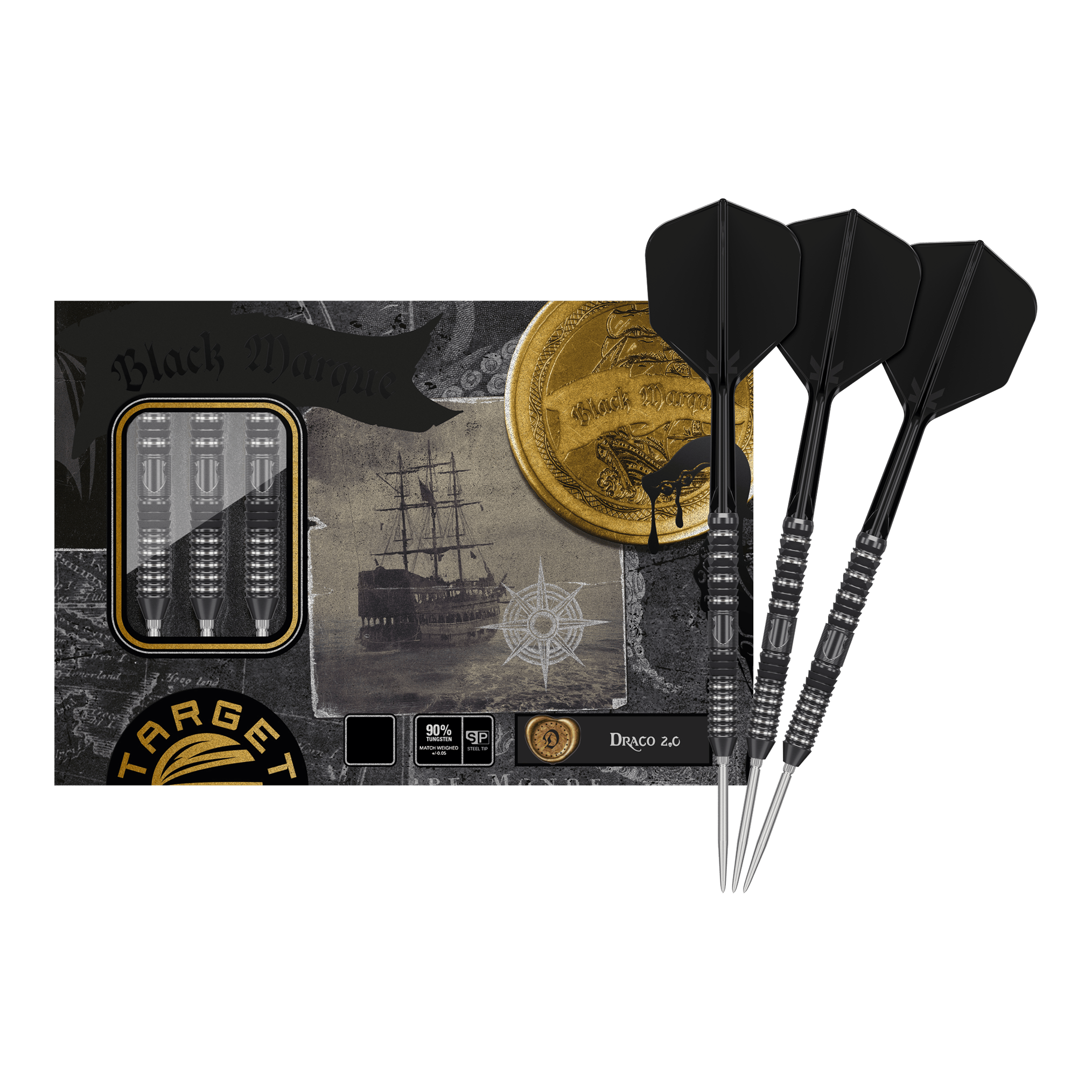 Ocelové šipky Target Japan Black Marque Draco GEN2 Das Bild zeigt die Target Japan Black Marque Draco GEN2 Steeldarts mit einer stilvollen Verpackung im Piraten-Design. Drei schwarze Steeldarts sind neben der Verpackung abgebildet.