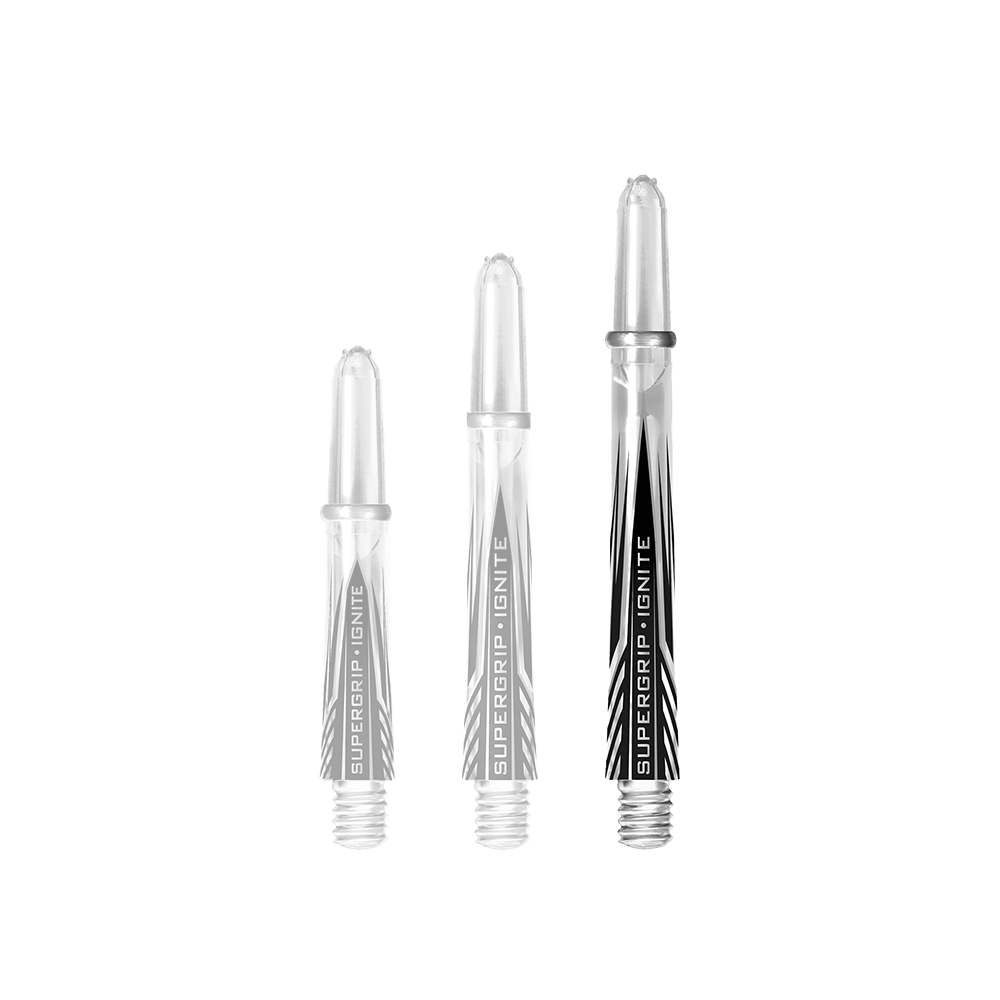 HR394_Harrows_Supergrip_Ignite_Shafts_Clear_47mm_1 Auf dem Bild sind drei klare Harrows Supergrip Ignite Shafts in verschiedenen Längen zu sehen. Sie haben ein durchsichtiges Design mit schwarzem Aufdruck und silbernem Kopf.
