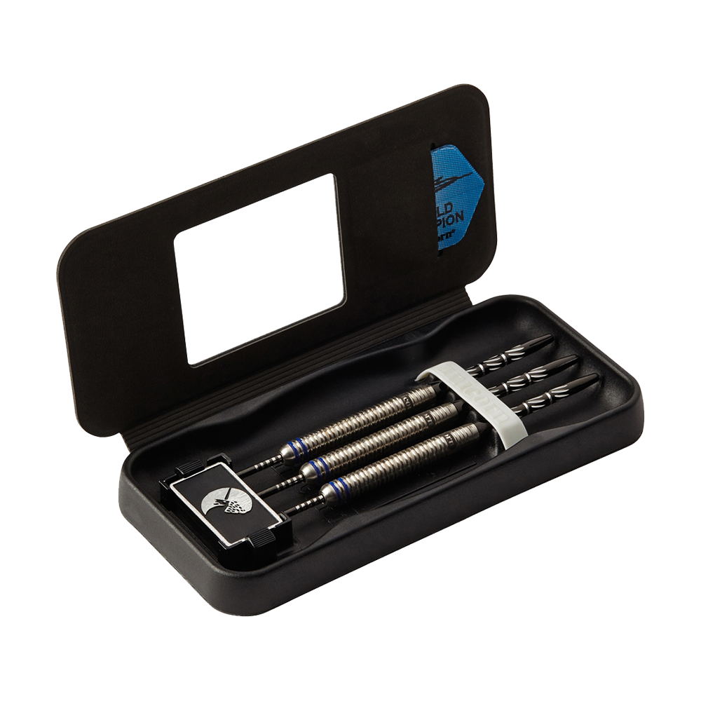 27444_Unicorn_World_Champion_Gary_Anderson_Phase_3_Steeldarts_4 Das Bild zeigt ein Set von drei Steeldarts in einer schwarzen Aufbewahrungsbox. Es handelt sich um die „Unicorn World Champion Gary Anderson Phase 3 Steeldarts“.