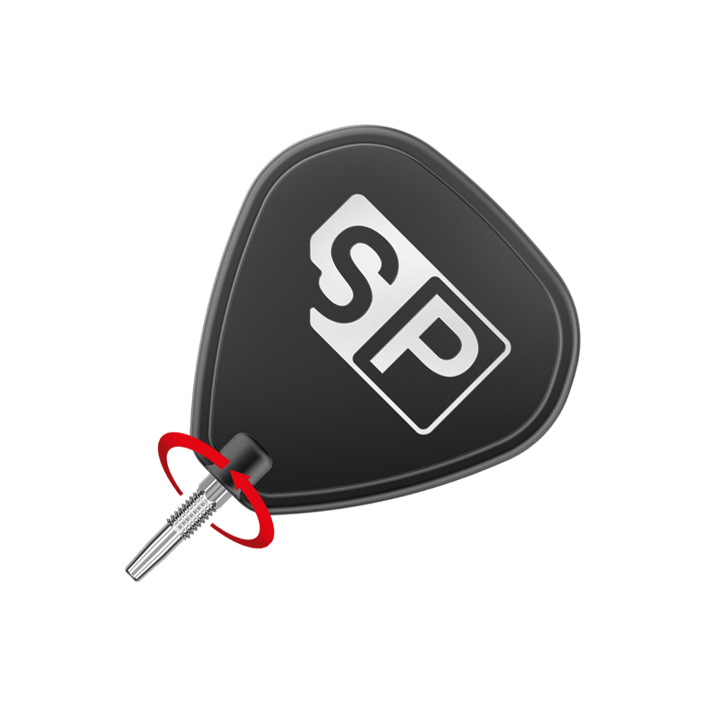 Špičky na šipky Target Swiss Point Chrono - stříbrné Das Bild zeigt eine schwarze Dartflügel mit den weißen Buchstaben "SP" darauf. An der Unterseite ist eine silberne Dartspitze zu sehen, die mit einem roten Pfeil markiert ist.