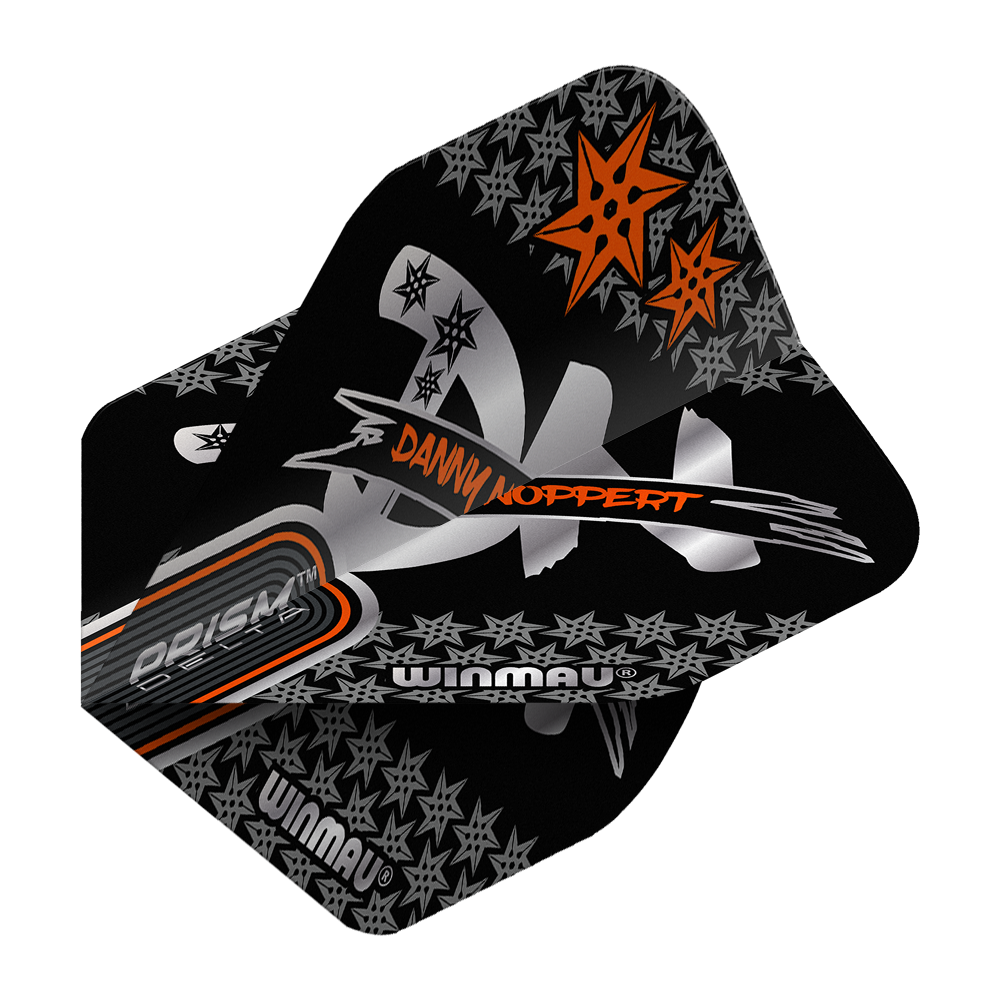 Das Bild zeigt die Winmau Prism Delta Danny Noppert Black Signature No2 Standard Flights. Die Flights sind schwarz mit silbernen und orangefarbenen Sternen und dem Namen "Danny Noppert" bedruckt.