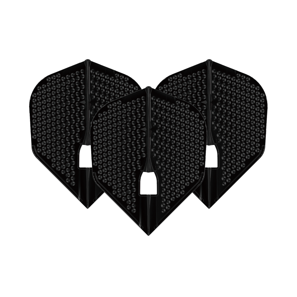 Letky ve stylu L Dimple Champagne Tvar L3PRO Das Bild zeigt drei schwarze L-Style Flights Dimple Champagne L3PRO Shape. Sie haben eine strukturierte Oberfläche mit kleinen runden Vertiefungen.