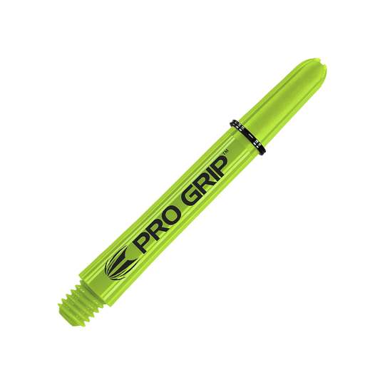 Target Pro Grip Shafts - 3 sady - Lime Green Das Bild zeigt einen limegrünen Dart-Schaft mit der Aufschrift "PRO GRIP". Der Hintergrund ist passend in derselben Farbe gestaltet.