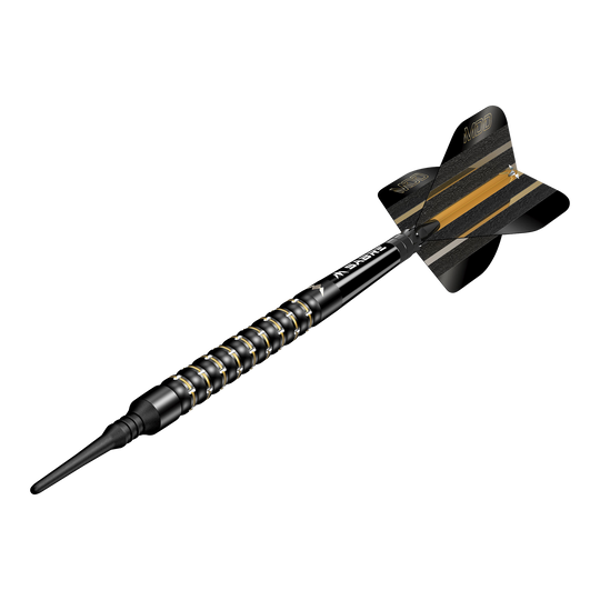 Šipky Mission Mike De Decker MDD Black Gold Soft - 20g Das Bild zeigt einen schwarzen Softdartpfeil mit goldenen Akzenten. Auf der Flight steht "MDD" und der Pfeil wirkt hochwertig und modern.