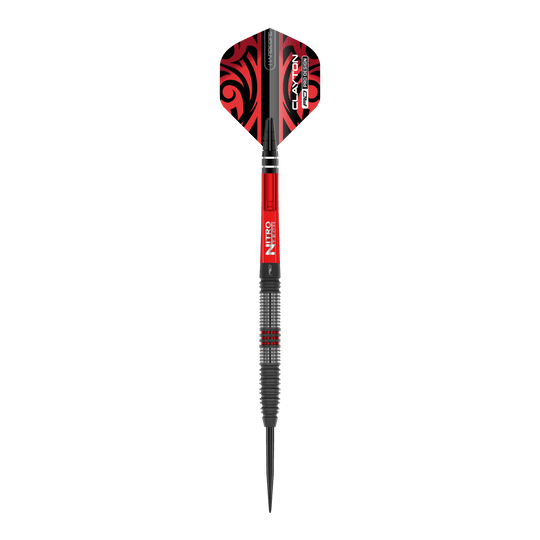 Ocelové šipky Red Dragon Jonny Clayton Hiraeth Das Bild zeigt einen Red Dragon Jonny Clayton Hiraeth Steeldart. Der Dart ist in Schwarz und Rot gehalten und hat auffällige Muster auf den Flights.