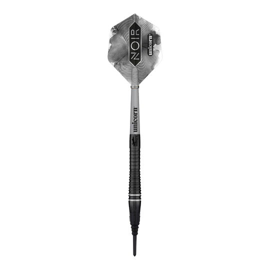 Šipky Unicorn World Champion Gary Anderson Noir Phase 6 Soft Das Bild zeigt einen Softdart aus der Produktreihe "Unicorn World Champion Gary Anderson Noir Phase 6". Der Dart hat ein schwarzes, elegantes Design mit der Aufschrift "Noir" und "Unicorn" auf dem Flight.
