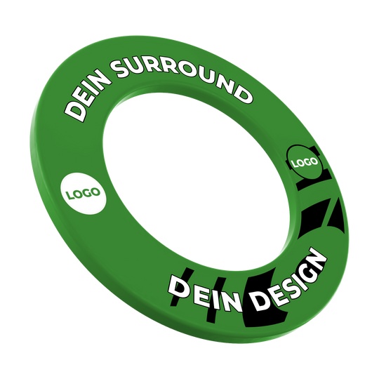 Obložení terče s vaším designem Hier ist ein grünes Dartboard-Surround mit Wunschdruck abgebildet. Es ist aus einer anderen Perspektive aufgenommen.
