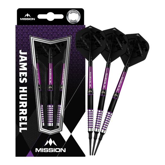 Das Bild zeigt die Produktverpackung und drei Softdarts des Modells "Mission James Hurrell Hillbilly Black Purple" mit 18g Gewicht. Die Darts sind schwarz und lila gehalten und tragen den Namen "James Hurrell" auf der Verpackung.
