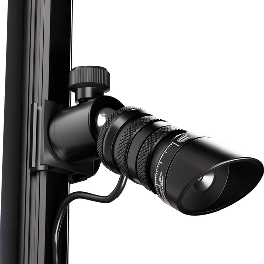 Target MOD Laser Oche Auf dem Bild ist das Produkt 'Target MOD Laser Oche' zu sehen. Es handelt sich um ein modernes, schwarzes Lasermodul zur Markierung der Abwurflinie beim Dartspielen.