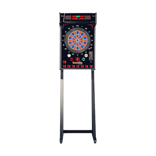 Der Karella E-MASTER Dartautomat mit Münzeinwurf ist ein moderner elektronischer Dartautomat auf einem schwarzen Standfuß. Er verfügt über ein digitales Display, bunte Bedientasten und ein klassisches Dartboard in der Mitte.