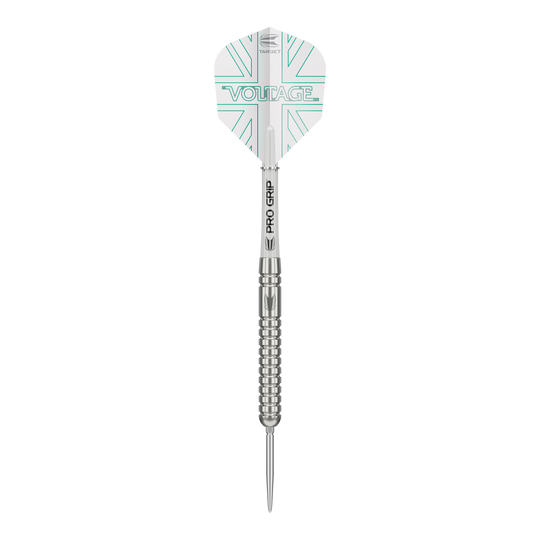 Šipky Target Rob Cross Voltage Swiss Point Steel Das Bild zeigt einen Target Rob Cross Voltage Swiss Point Steeldart. Der Dart hat ein silbernes Design mit dem Schriftzug „VOLTAGE“ auf den Flights.