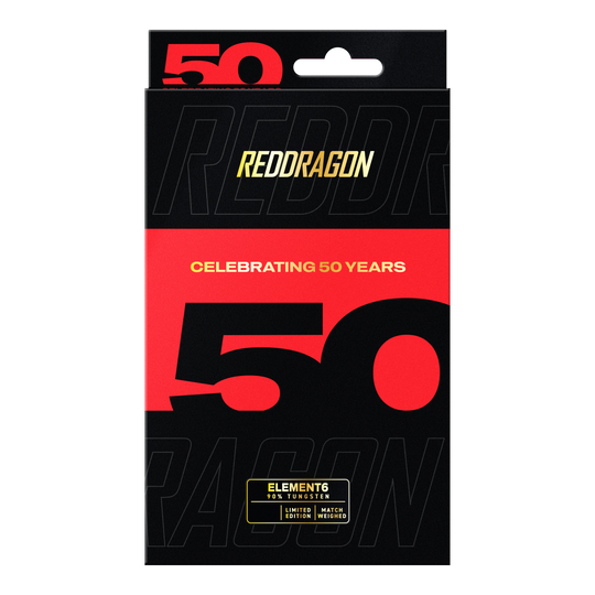 Ocelové šipky Red Dragon 50 Year Collection Element 6 C - 25g Red Dragon 50 Year Collection Element 6 C Steeldarts mit 25g Gewicht. Das Bild zeigt die Darts aus der limitierten 50 Jahre Kollektion.