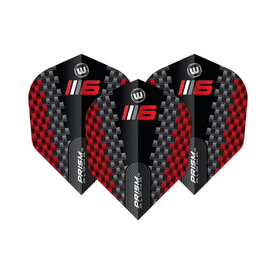 Letky Winmau Prism Alpha Blade 6 Chevron No6 Das Bild zeigt drei Dart-Flights des Modells "Winmau Prism Alpha Blade 6 Chevron No6". Die Flights haben ein schwarzes Design mit roten und silbernen Karomustern sowie der Aufschrift „6“ und „PRISM ALPHA“.