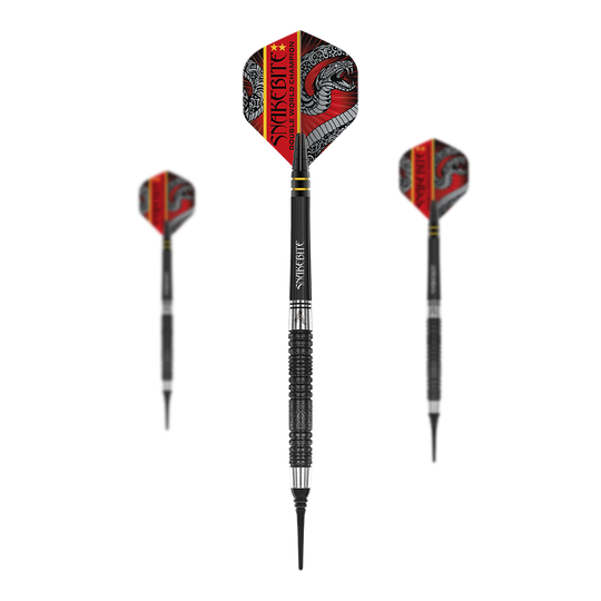Red Dragon Peter Wright Double World Champion SE Black Softdarts - 20g Das Bild zeigt drei schwarze Softdarts mit dem Namen "Red Dragon Peter Wright Double World Champion SE Black - 20g". Die Flights sind rot-schwarz gestaltet und tragen den Schriftzug "Snakebite Double World Champion".