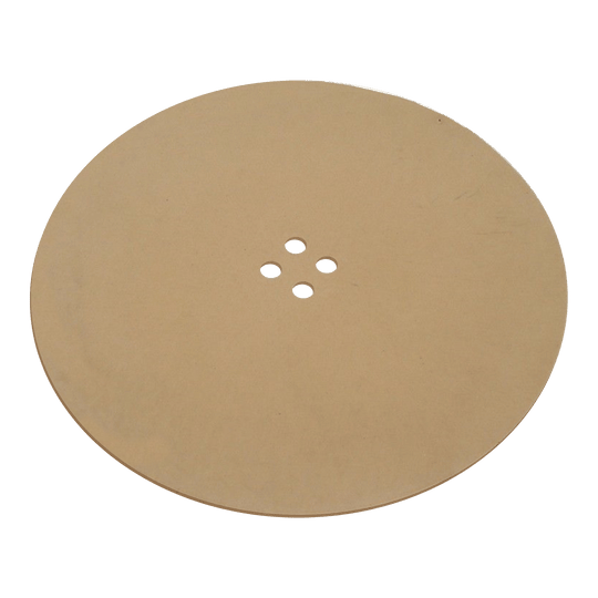 Náhradní díl Karella E-Master Das Bild zeigt eine runde, braune Gummimatte. In der Mitte befinden sich fünf kleine, kreisförmige Löcher.