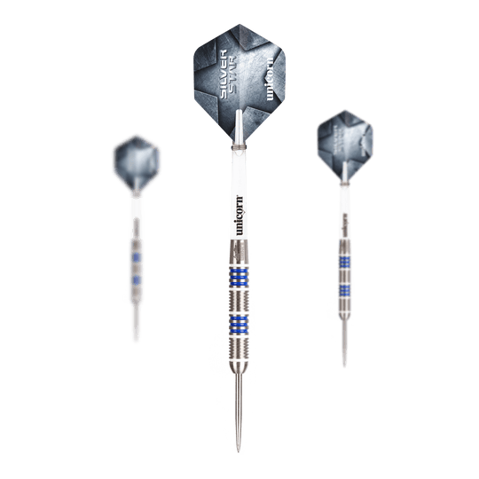 Ocelové šipky Unicorn Silver Star Var. 4 Gary Anderson Abgebildet ist ein Set Unicorn Silver Star Var.4 Gary Anderson Steeldarts. Das Set besteht aus mehreren silbernen Darts mit Flights.