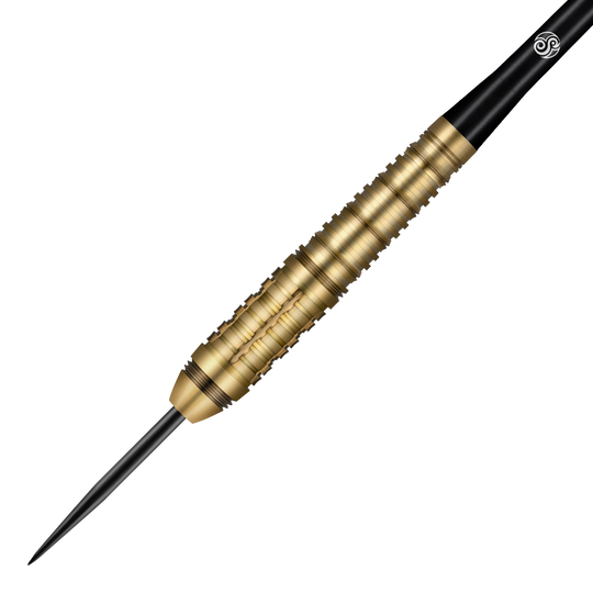 Ocelové šipky Shot Redline Mach 1 Das Bild zeigt einen Steeldart der Marke Shot Redline Mach 1. Der Dart hat eine goldene, geriffelte Oberfläche und eine schwarze Spitze.