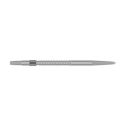 Das Bild zeigt eine silberne Dartspitze mit einem gerillten, strukturierten Design. Sie ist lang und schmal, mit einer spitzen Spitze am rechten Ende.