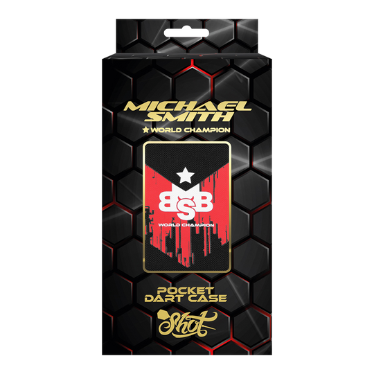 Pouzdro na šipky Shot Michael Smith World Champion - Victory Die Abbildung zeigt die Verpackung des Produkts "Shot Michael Smith World Champion Pocket Dartcase - Victory". Das Design ist schwarz mit goldener Schrift und hebt das Dartcase sowie den Titel "World Champion" hervor.