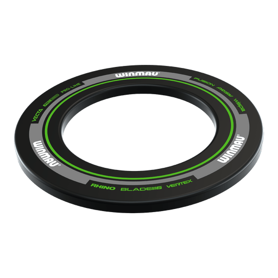 Dies ist die Winmau Advance Dartboard Surround in Schwarz und Grün. Der Ring schützt die Wand rund um die Dartscheibe vor Pfeiltreffern.