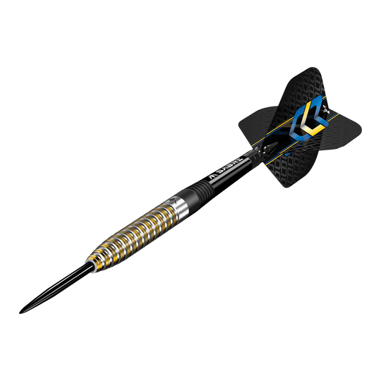 Mission Oskar Lukasiak černé zlato PVD ocelové šipky - 22g Das Bild zeigt einen Steeldart, der "Mission Oskar Lukasiak Black Gold PVD Steeldarts - 22g" heißt. Der Dart hat ein schwarz-goldenes Design mit modernen Rillen und einem schwarzen Flight.