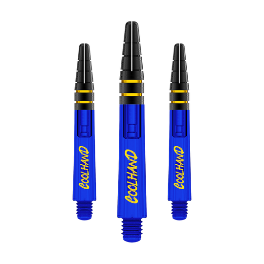 Red Dragon Nitrotech Luke Humphries Coolhand šachty - modré Das Bild zeigt drei blaue Dartschäfte mit der gelben Aufschrift "COOLHAND". Die Schäfte haben schwarze und goldene Akzente am oberen Ende.