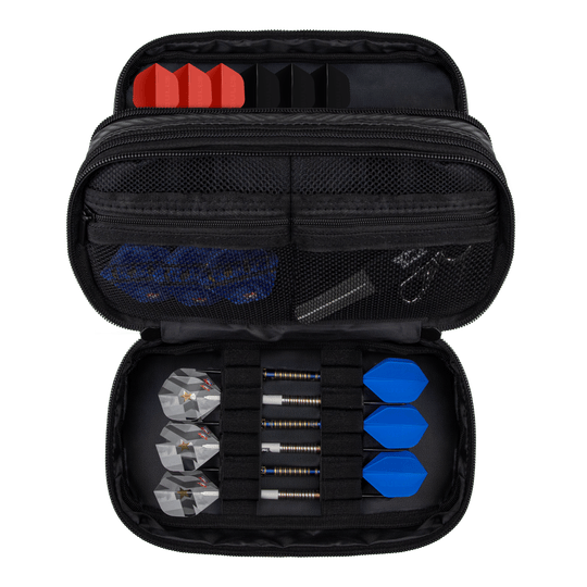 Peněženka Bulls NL Carbon Das Bild zeigt das Bulls NL Carbon Wallet. Es ist eine stilvolle und kompakte Brieftasche für Dartzubehör.