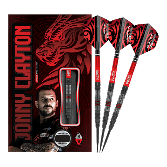 Ocelové šipky Red Dragon Jonny Clayton Hiraeth Das Bild zeigt das Produkt "Red Dragon Jonny Clayton Hiraeth Steeldarts" mit drei Steeldarts und einer auffälligen Verpackung. Auf der Verpackung sind ein Porträt von Jonny Clayton und ein roter Drachen abgebildet.