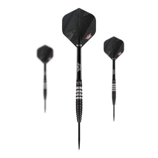 Šipky Bulls NL Lightning černé ocelové Das Bild zeigt drei schwarze Steeldarts des Modells "Bulls NL Lightning Black". Die Darts haben ein modernes, geriffeltes Design mit schwarzen Flights.