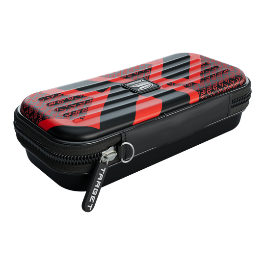 Das Bild zeigt ein rechteckiges Etui mit einem Reißverschluss. Das Etui ist schwarz mit roten Mustern und der Aufschrift "TARGET" auf dem Reißverschluss.