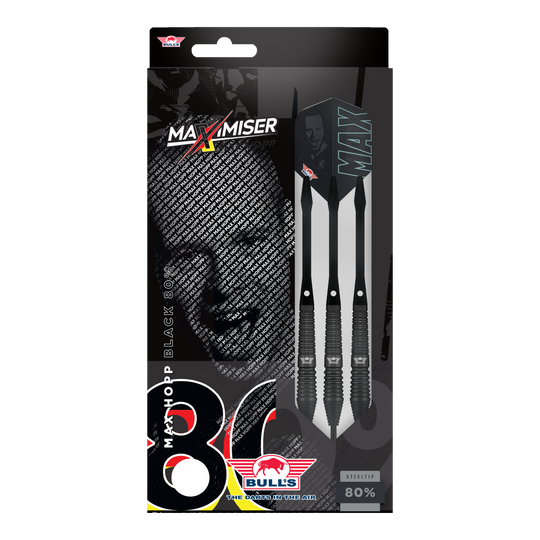 Auf dem Bild sind Bulls NL Max Hopp Black Steeldarts zu erkennen. Die Darts werden einzeln und detailliert gezeigt.