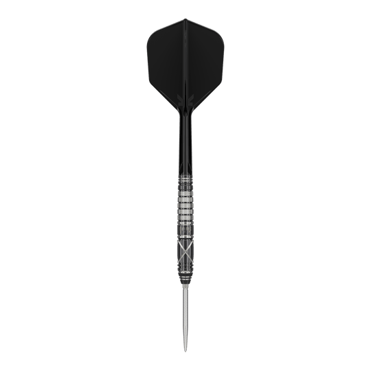 Ocelové šipky Target Japan Black Marque Chaos 2 SP Das Bild zeigt einen stilvollen Steeldartpfeil mit schwarzer Flight und silber-schwarzem Barrel. Es handelt sich um das Produkt "Target Japan Black Marque Chaos 2 SP Steeldarts".