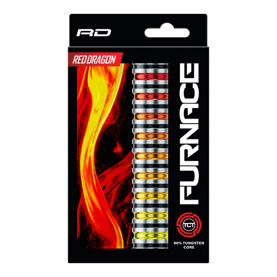 Ocelové šipky Red Dragon Furnace Abgebildet sind die Red Dragon Furnace Steeldarts. Die Darts liegen nebeneinander und zeigen ihr markantes Design.