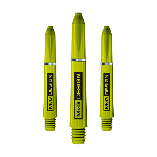 7100_Winmau_Nylon_Ring_Grip_MvG_Design_Shafts_35mm_1 Das Bild zeigt drei Winmau Nylon Ring Grip MvG Design Shafts in leuchtendem Gelb. Auf jedem Schaft steht deutlich „MvG DESIGN“ geschrieben.