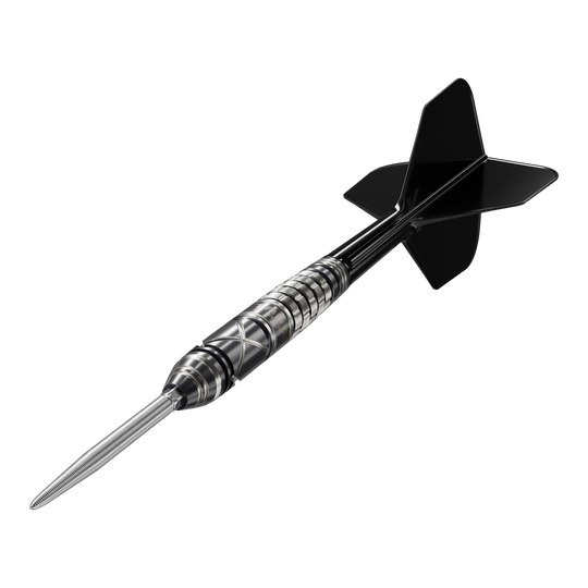 Das Bild zeigt einen Target Japan Black Marque Chaos 2 SP Steeldart. Der Dart hat ein elegantes, schwarzes Design mit präzisen Rillen am Griff.